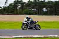 Middle Group Silver_Grey Bikes
